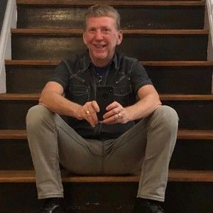 Meet your Posher, Kevin